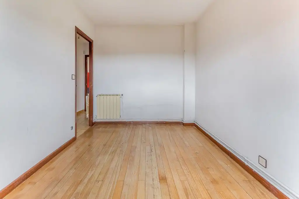 Piso en venta en Barrio Galaz, imagen 8