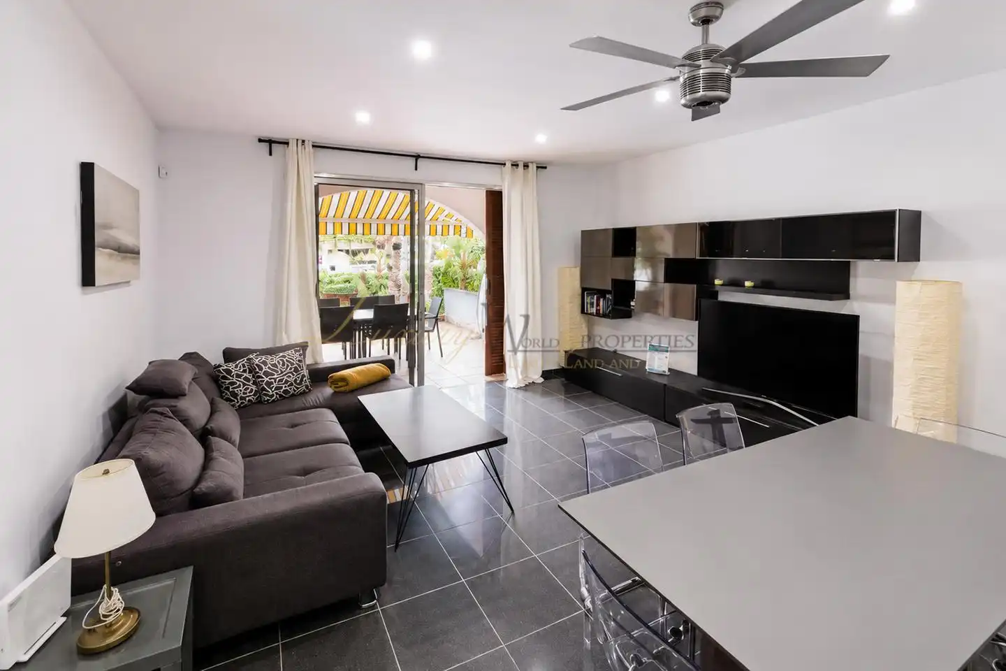 Wohnzimmer von Haus oder Chalet zum Verkauf in Arona mit Terrasse, Möbliert und Gemeinschaftspool