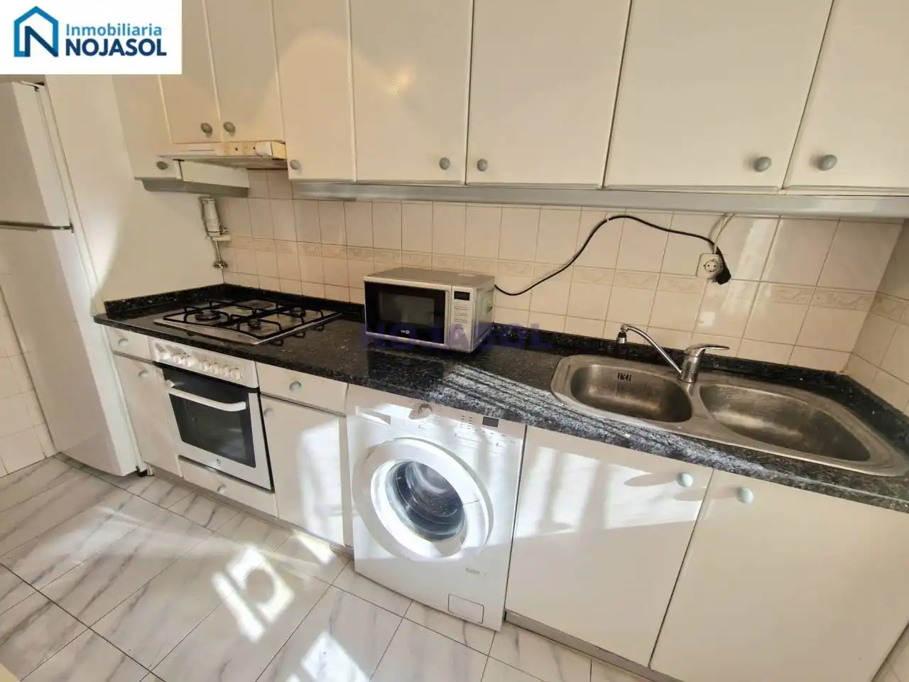 Apartament amb terrassa en venda a Calle Pinares, imagen 19