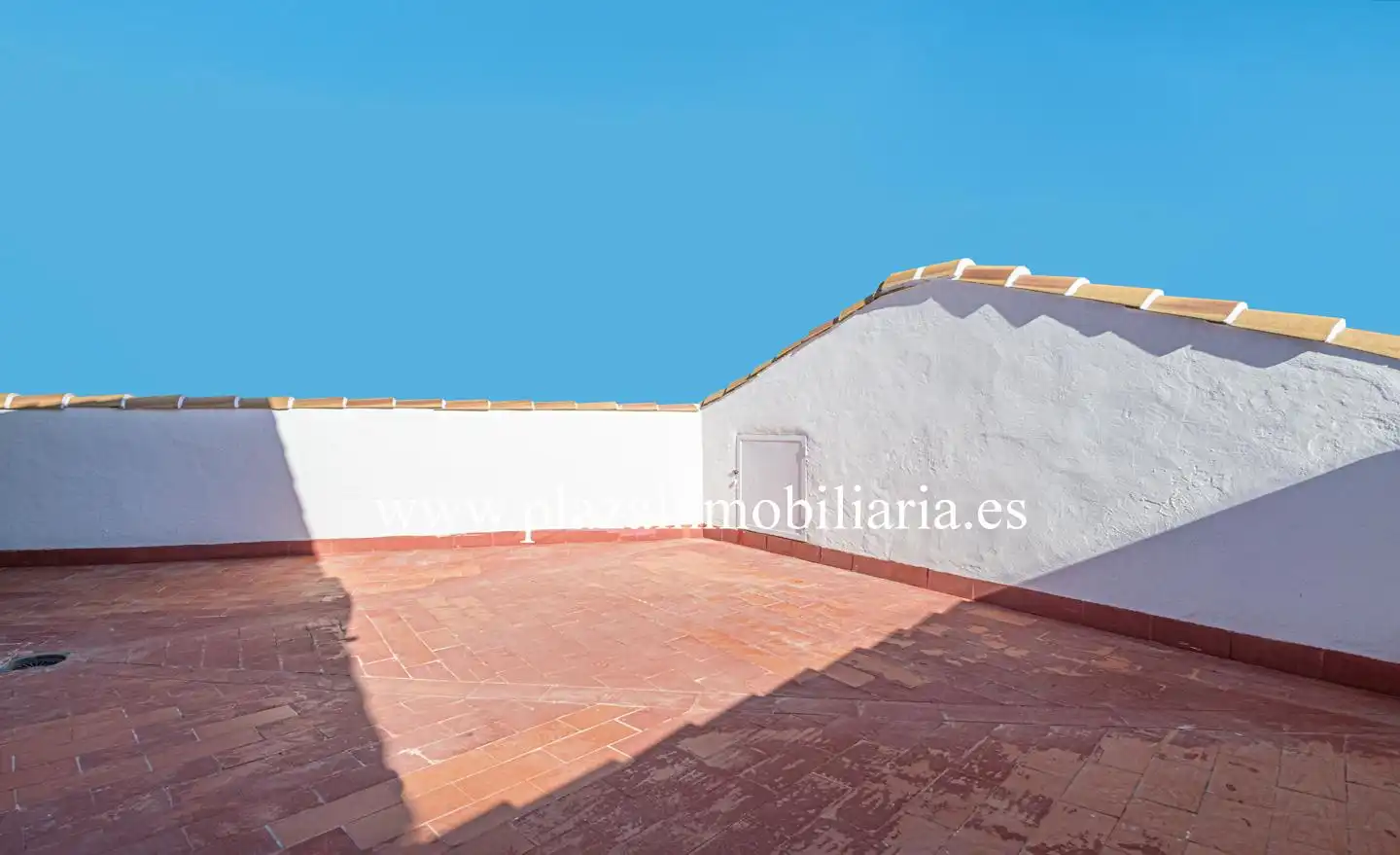 Terrassa de Casa o xalet en venda en Lucena amb Aire condicionat, Terrassa i Traster