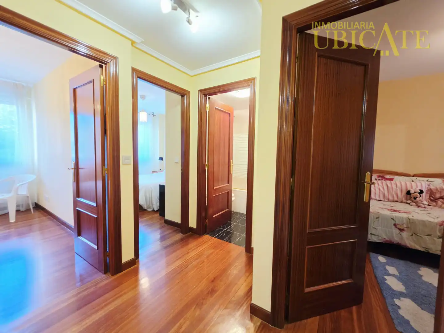 Piso en venta en Castro-Urdiales con Calefacción, Parquet y Terraza