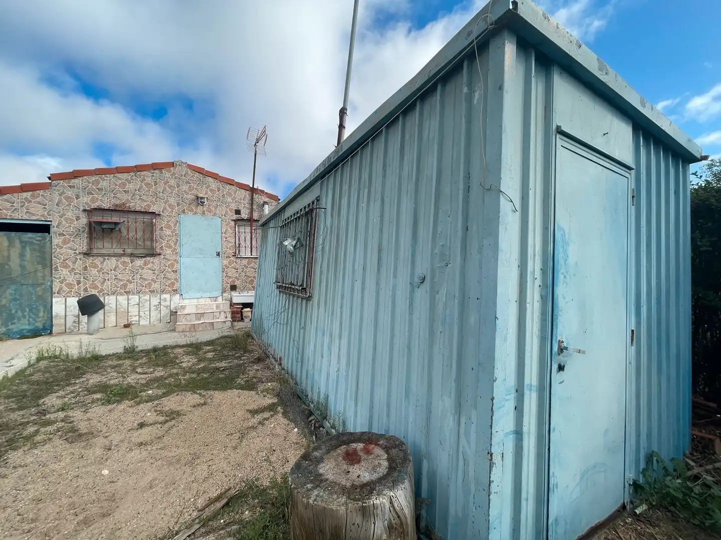 Vista exterior de Casa o chalet de alquiler en Tudela de Duero con Jardín privado, Horno y Microondas