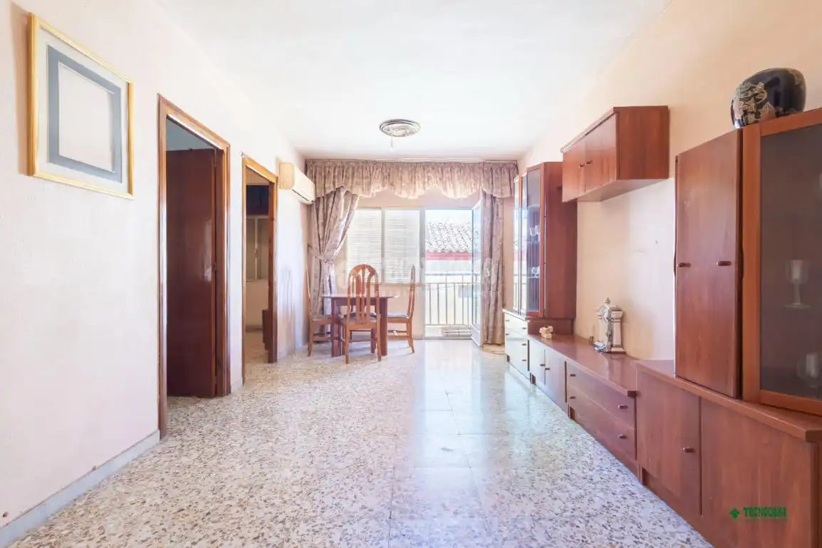 Flat for sale in Albox  with Air Conditioner and Balcony