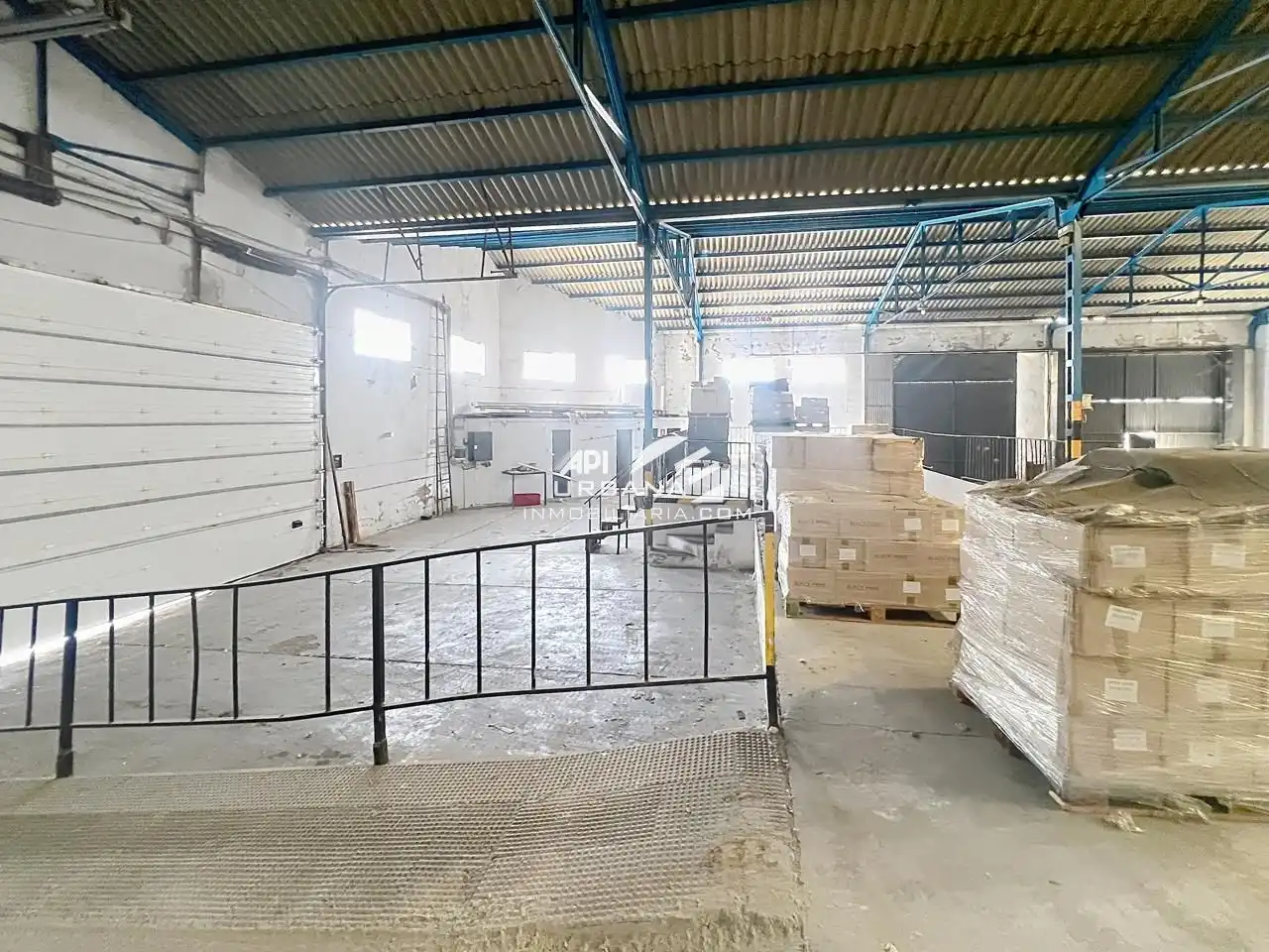 Nau industrial de lloguer en Lucena