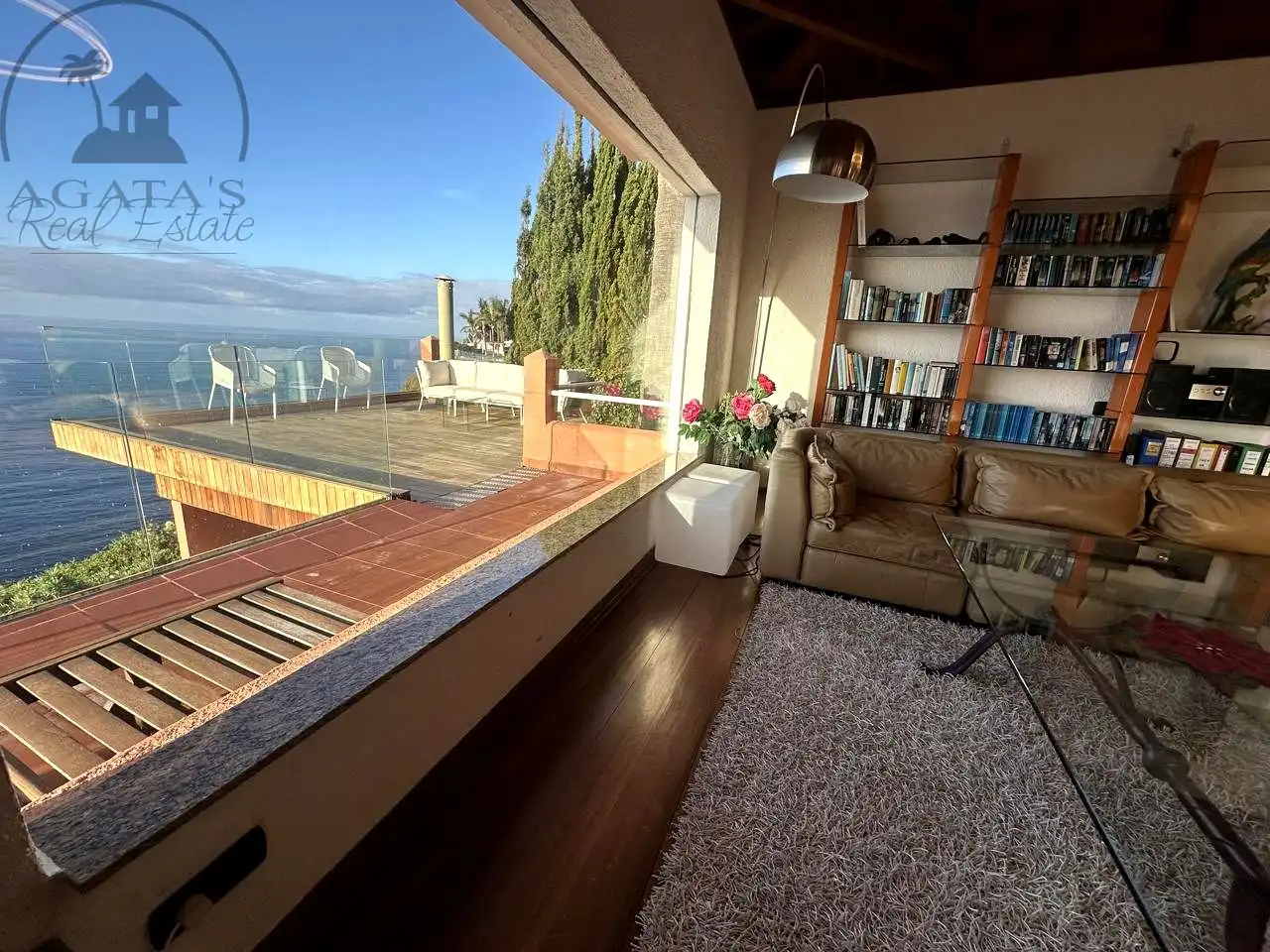 Sala d'estar de Casa o xalet en venda en Tacoronte amb Aire condicionat, Calefacció i Jardí privat
