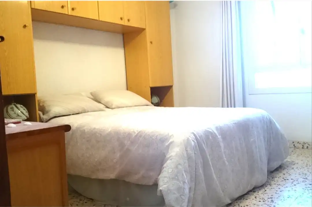Habitación de Piso en venta en Santa Pola con Terraza y Amueblado