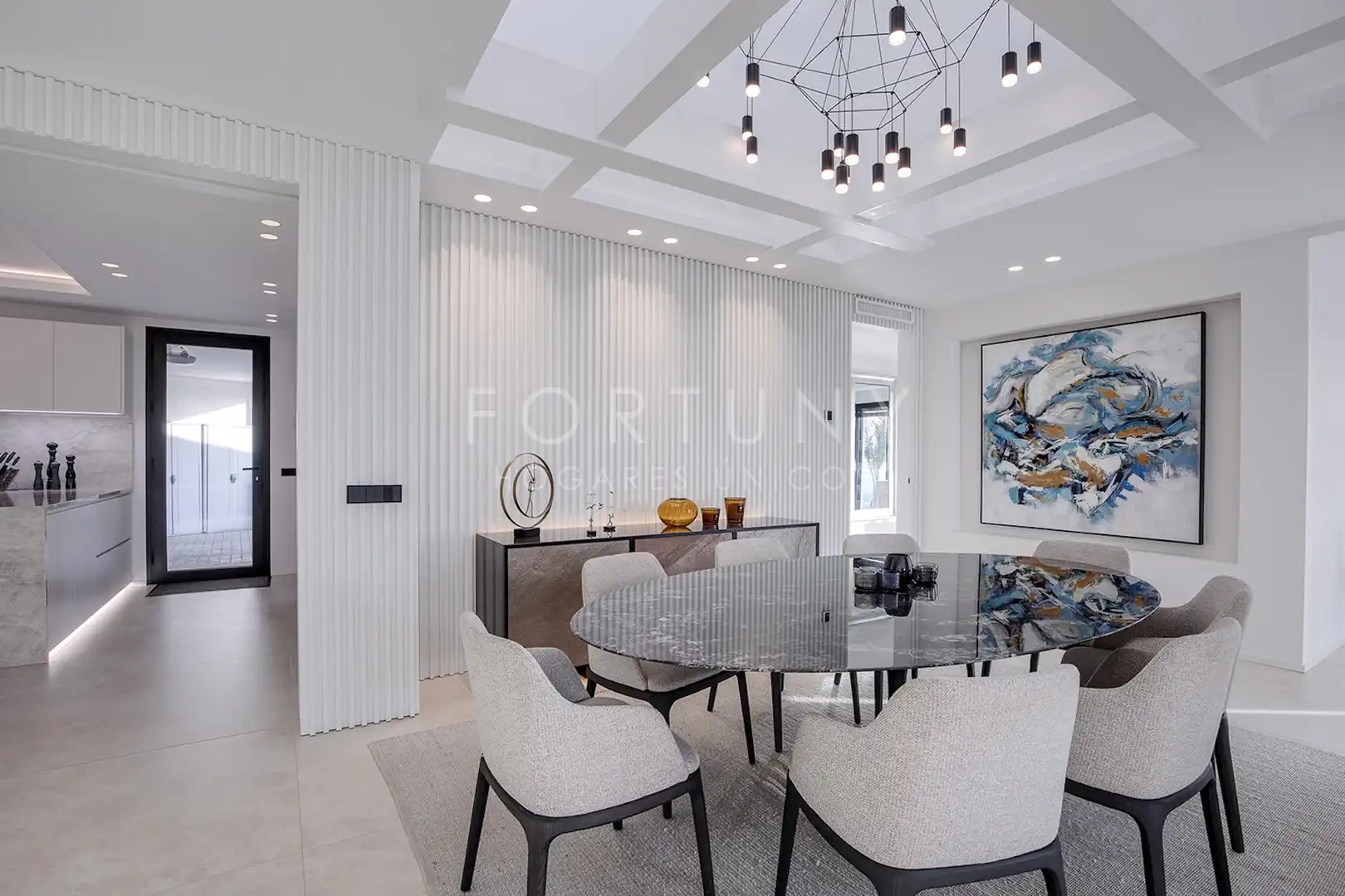 Comedor de Casa o chalet en venta en Marbella con Aire acondicionado, Calefacción y Jardín privado