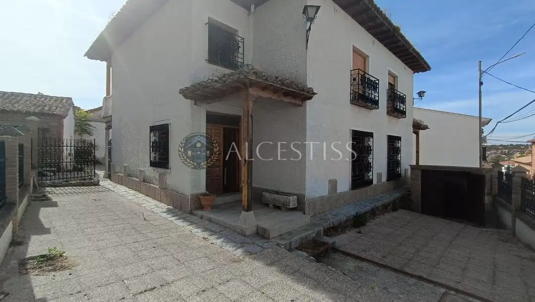 Exterior view of Houses for sale in Méntrida  with Heating, Storage room and Furnished