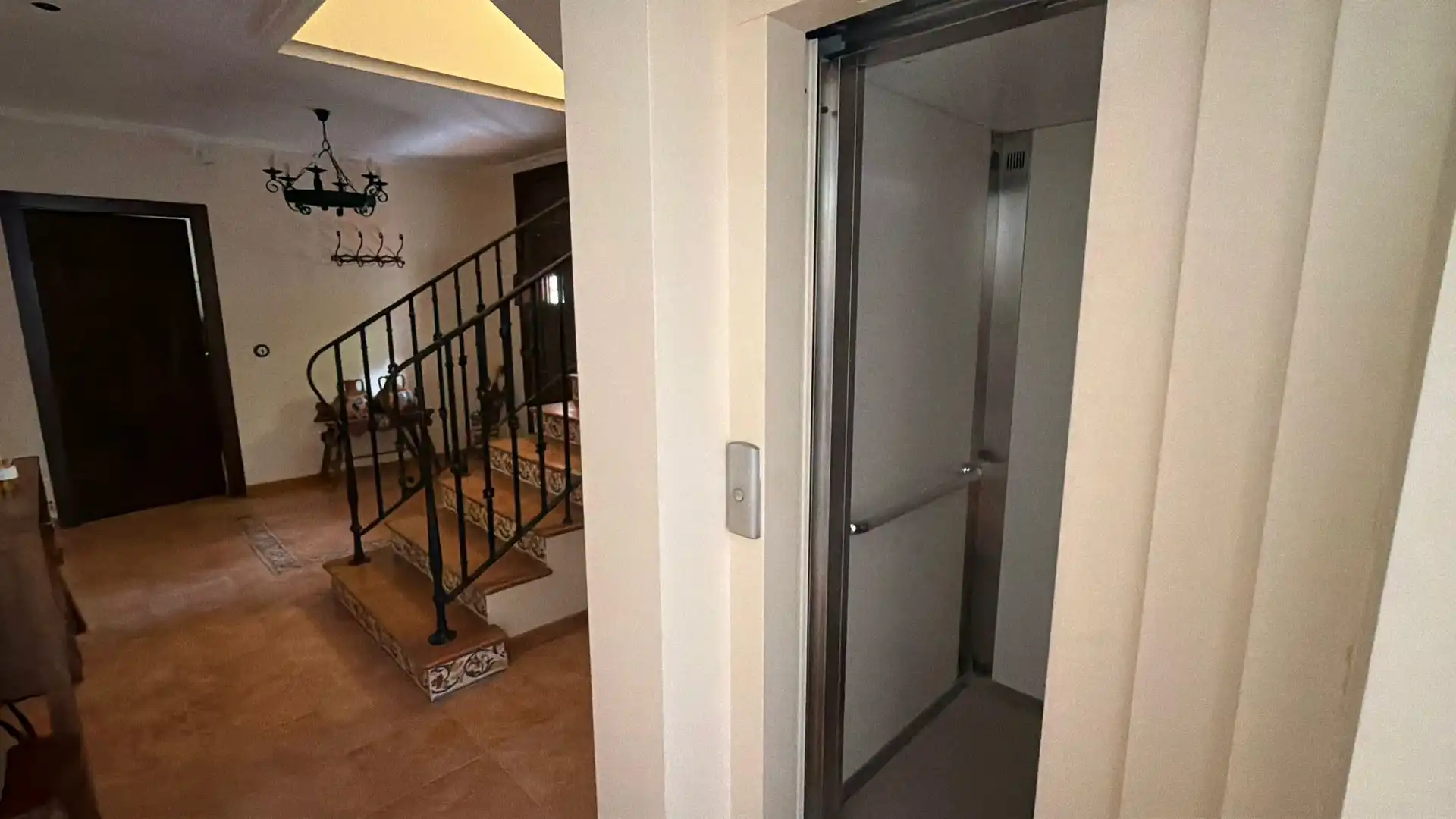 Casa amb terrassa en venda a Calle Poniente, imagen 21