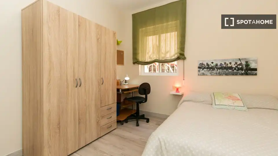 Habitación en Centro - Sagrario
