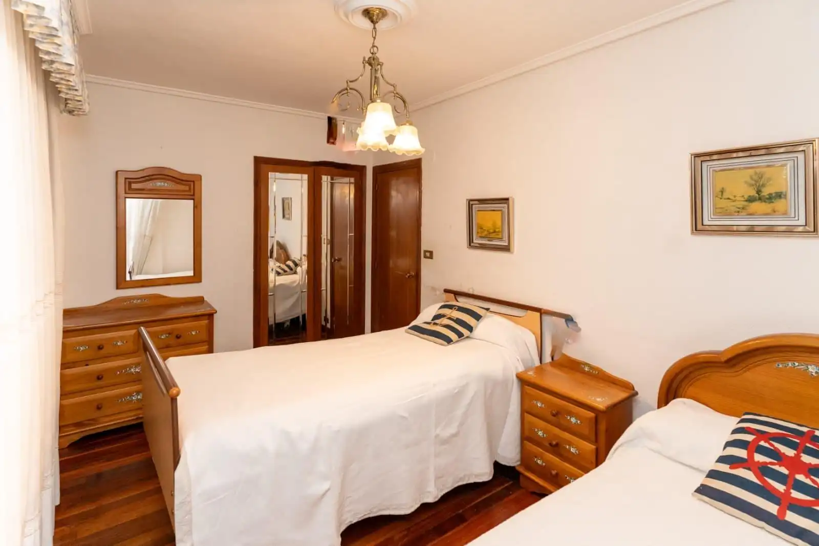 Dormitori de Pis en venda en Amurrio amb Calefacció, Parquet i Terrassa