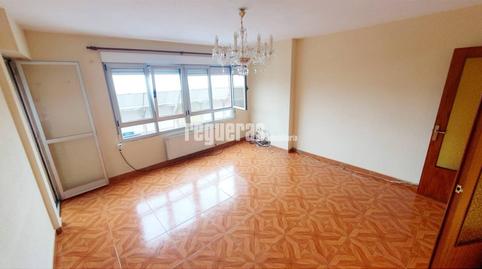 Photo 3 of Flat for sale in Juan Ochoa, Centro, Asturias