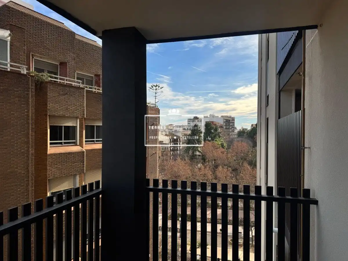 Piso con ascensor en venta en Centro, imagen 2
