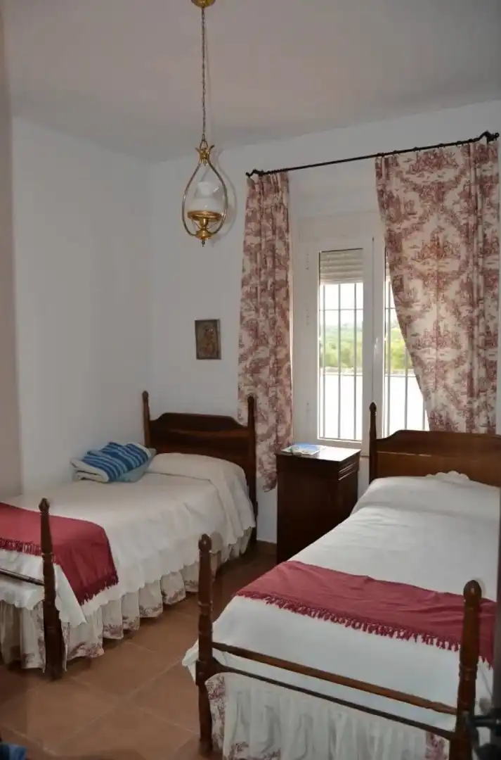 Habitación de Finca rústica en venta en El Bosque con Aire acondicionado, Jardín privado y Terraza