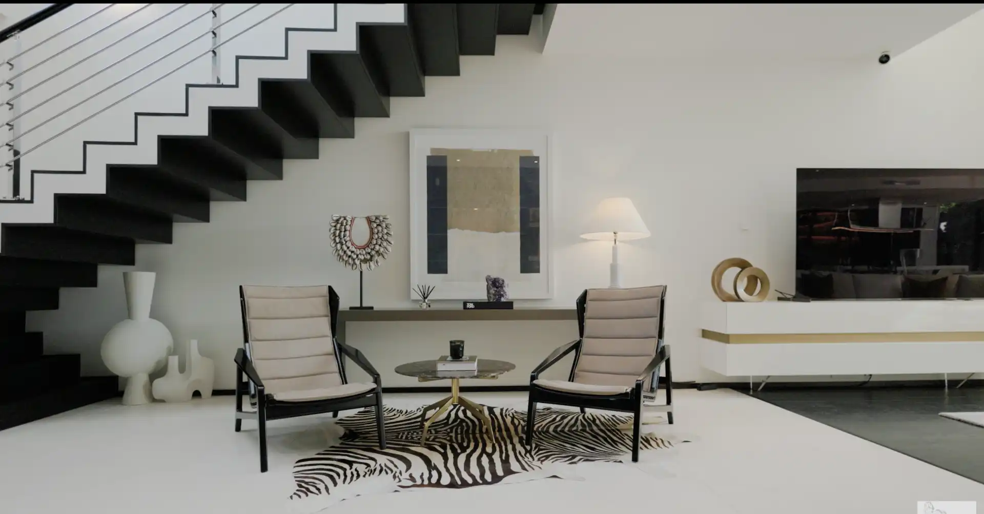 Casa aparellada amb balcó en venda a Milla de Oro, imagen 11