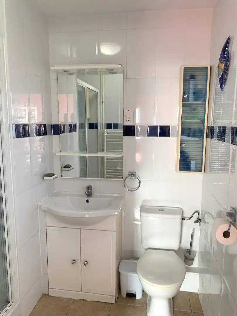 Baño de Finca rústica en venta en El Perelló con Aire acondicionado, Calefacción y Jardín privado
