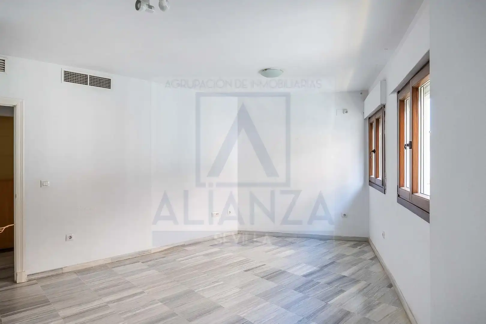 Piso en venta en Camas con Aire acondicionado