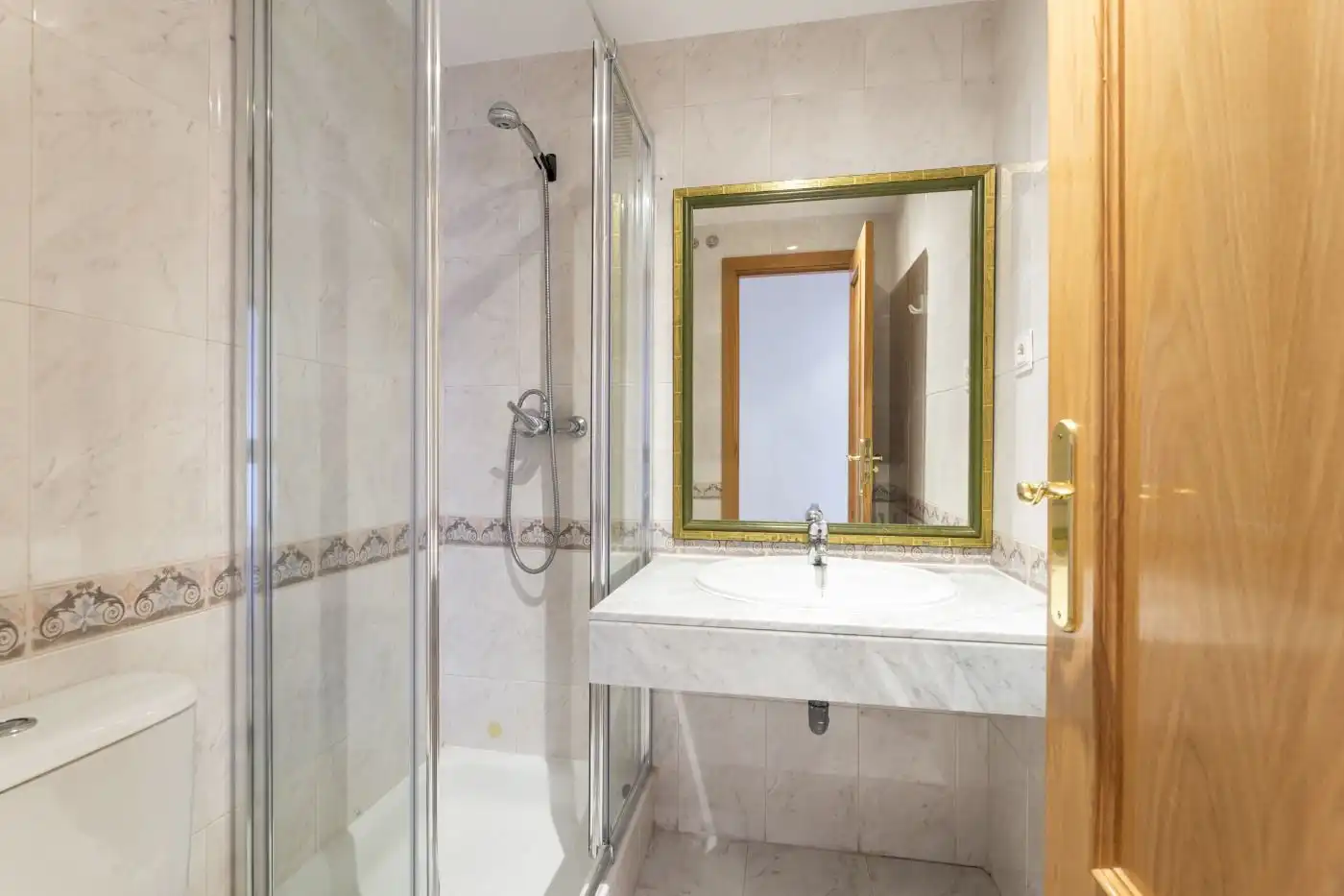 Flat for rent in Calle AURORA, Estación - Centro