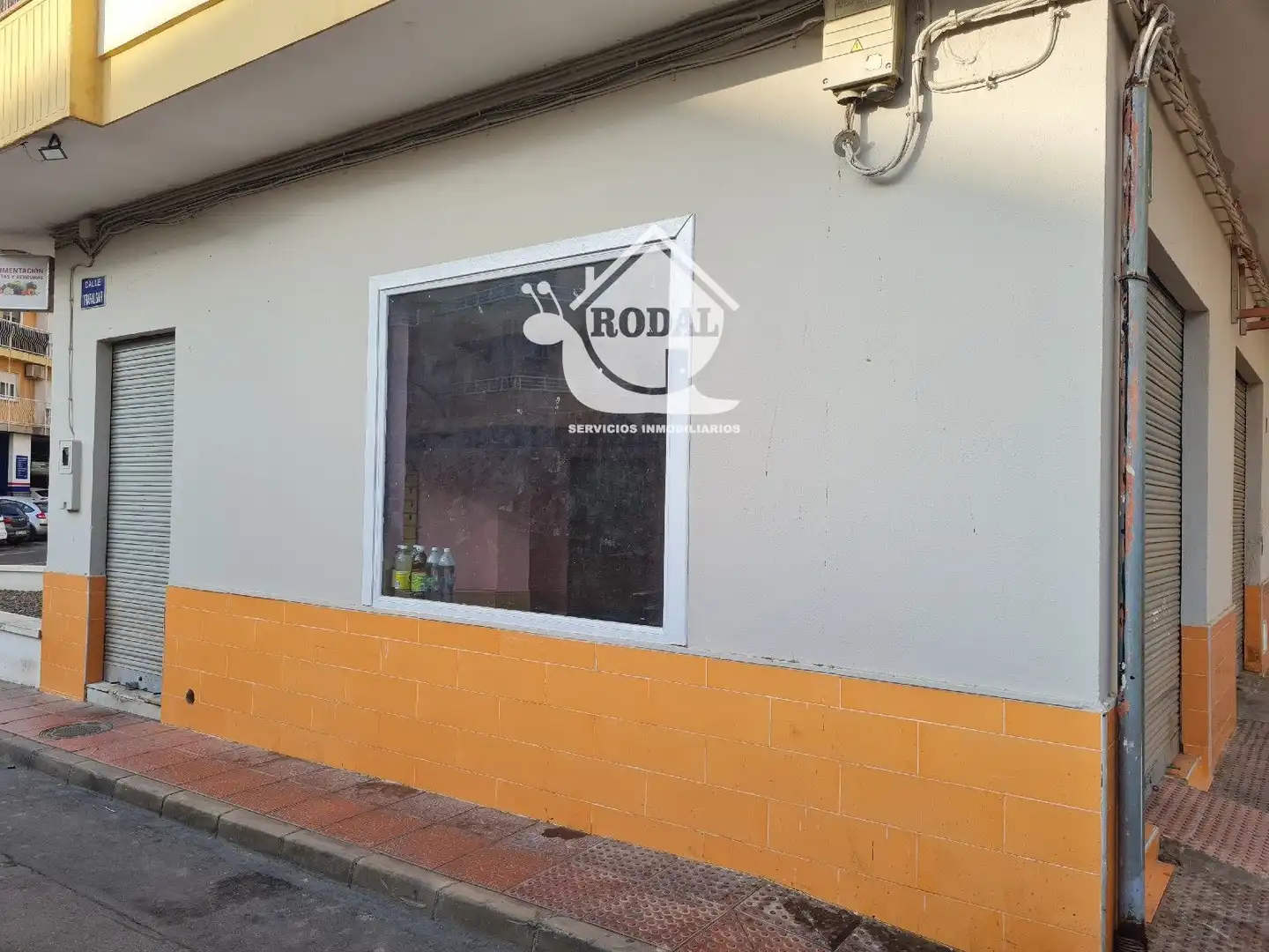 Local en venta en Huércal de Almería con Internet y Alarma