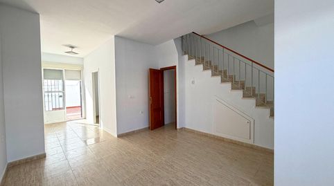 Foto 3 de Casa adosada en venta en Pilas, Sevilla