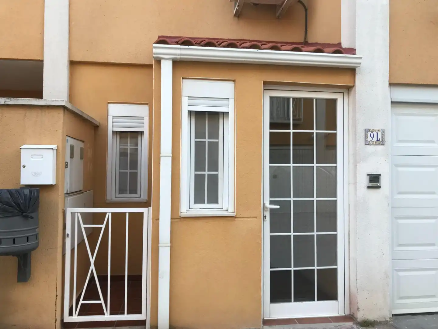 Balcony of Detached homes for sale in Alovera, Guadalajara