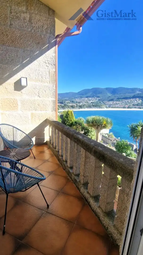 Terraza de Casa o chalet en venta en Nigrán con Calefacción, Jardín privado y Terraza