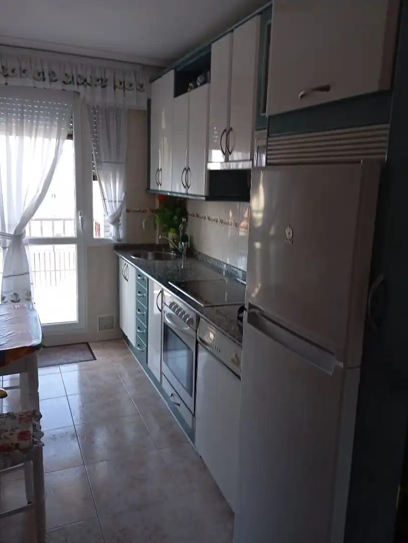 Cocina de Piso en venta en Meruelo con Calefacción, Terraza y Amueblado