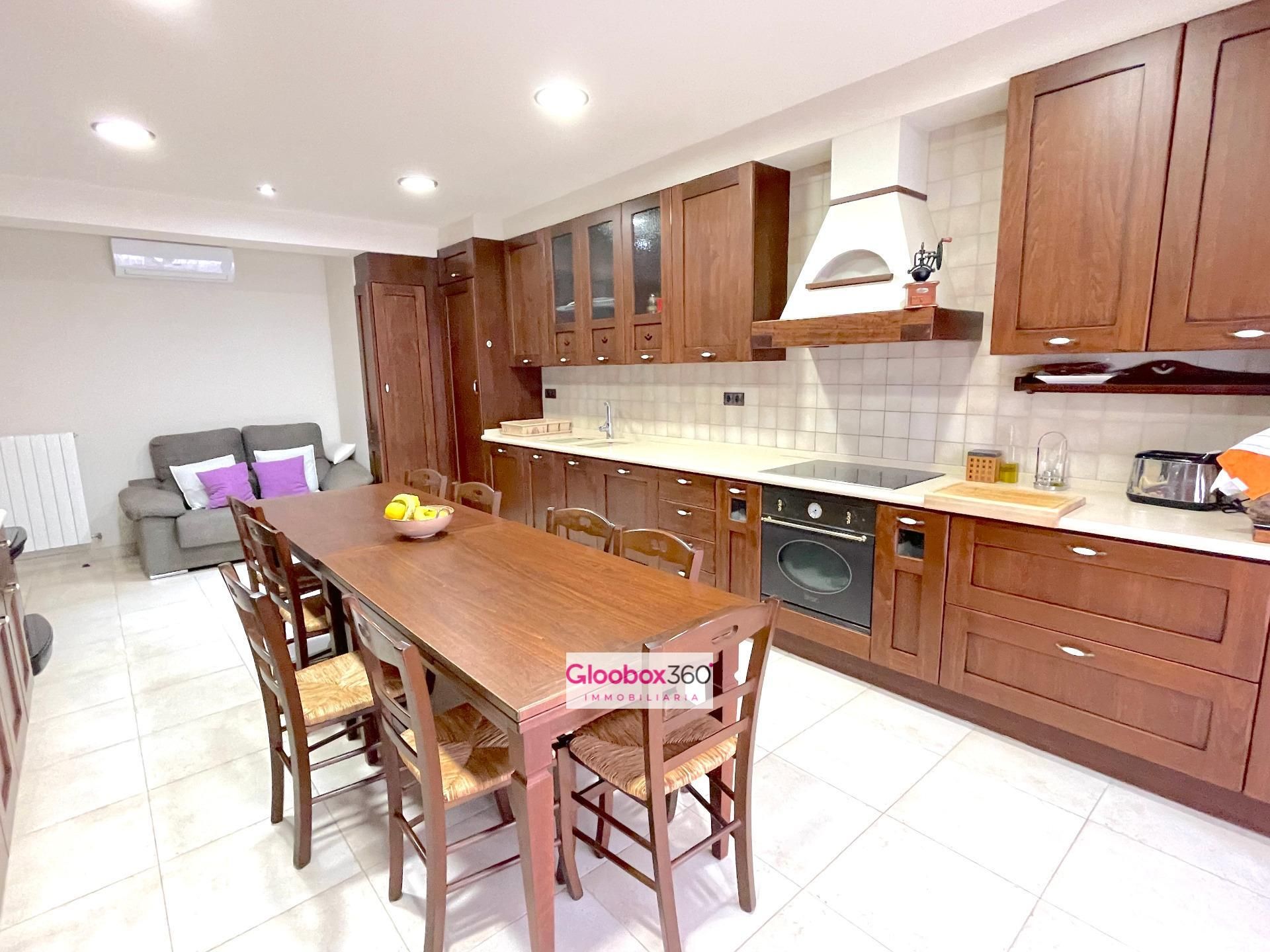 Kitchen of House or chalet for sale in Riudoms  with Air Conditioner, Heating and Terrace
