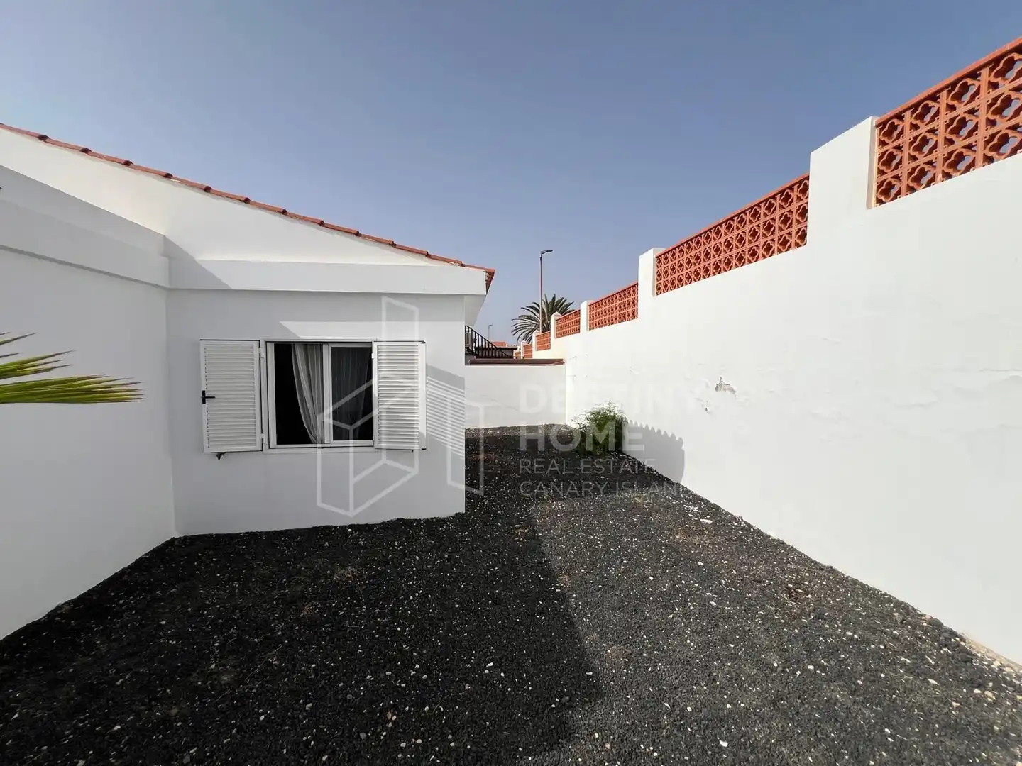 Vista exterior de Casa o xalet en venda en La Oliva amb Jardí privat, Terrassa i Traster
