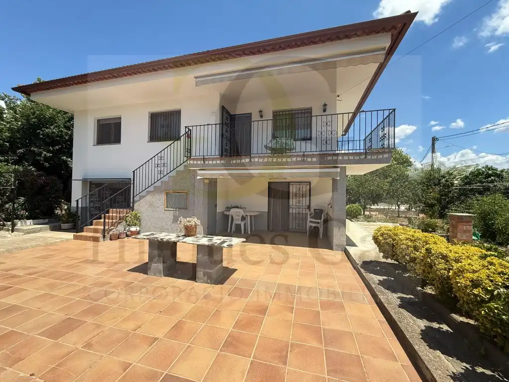 Exterior view of Houses for sale in Castellgalí  with Air Conditioner, Private garden and Terrace