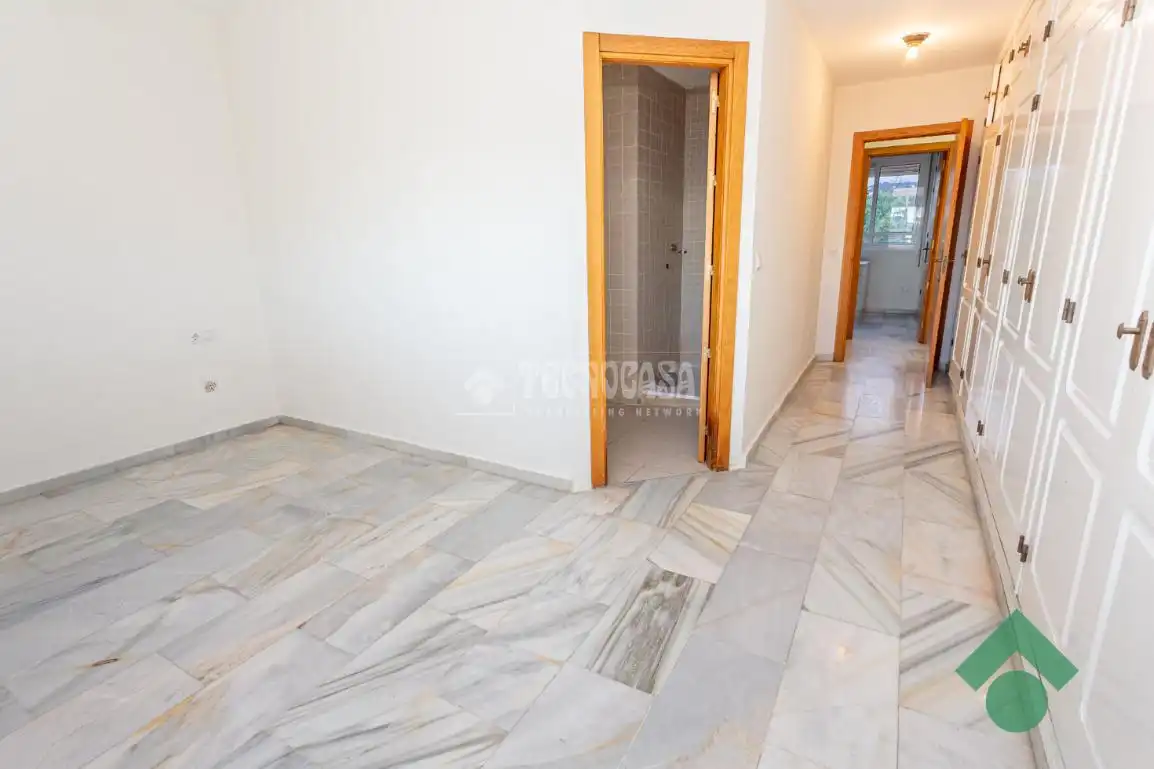 Flat for sale in Algeciras