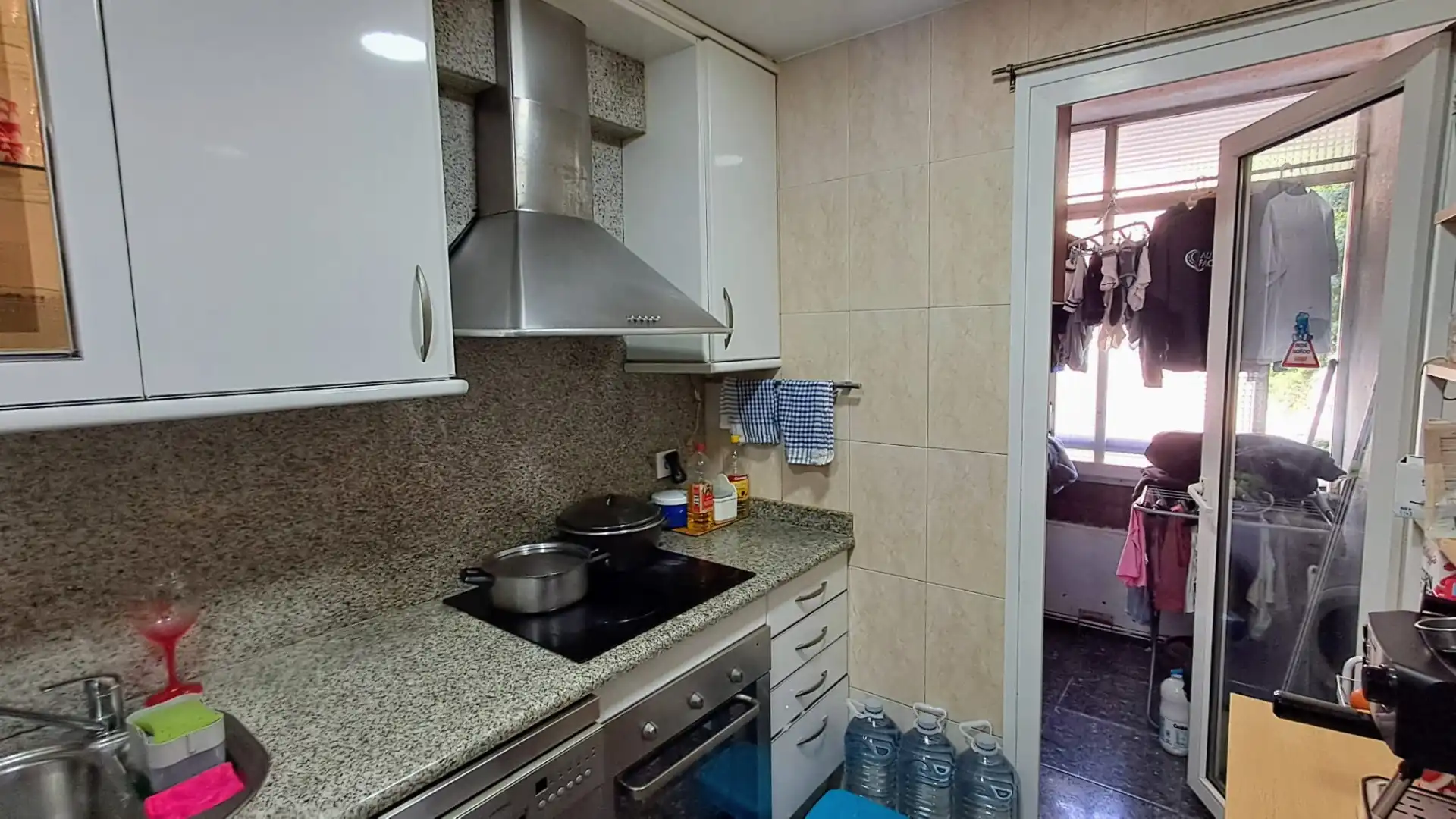 Cuina de Pis en venda en Salt amb Calefacció
