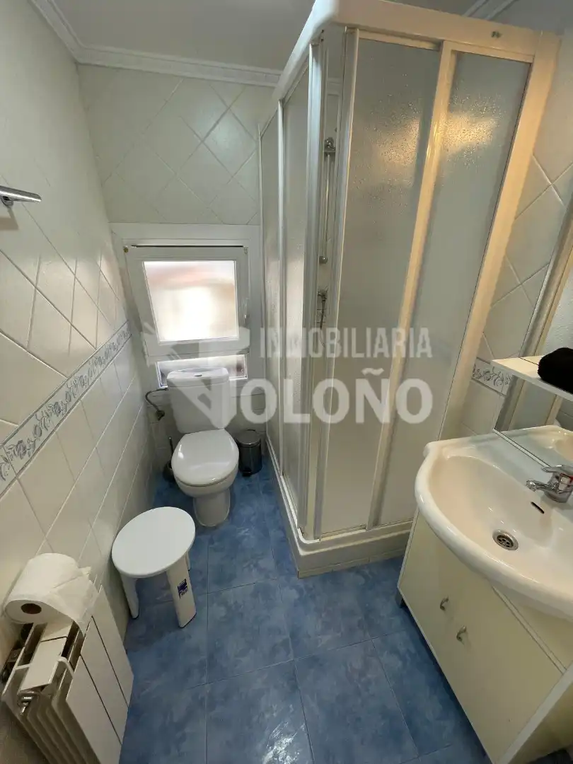 Casa aparellada amb jardí en venda a Calle Labradores 14, imagen 23