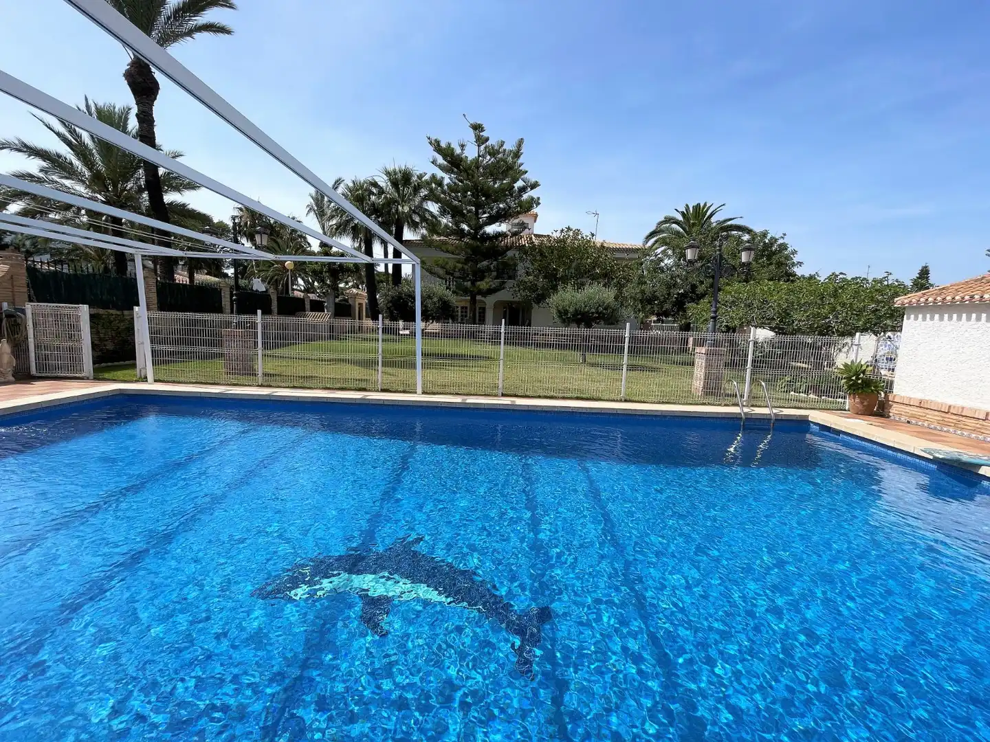Piscina de Casa o xalet en venda en Orihuela amb Jardí privat, Terrassa i Piscina
