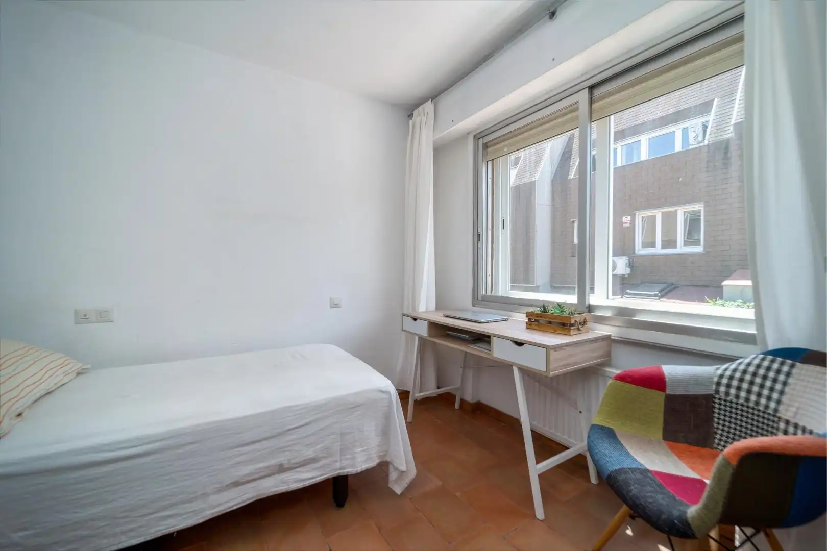 Bedroom of Detached homes for sale in Pozuelo de Alarcón  with Air Conditioner, Heating and Private garden