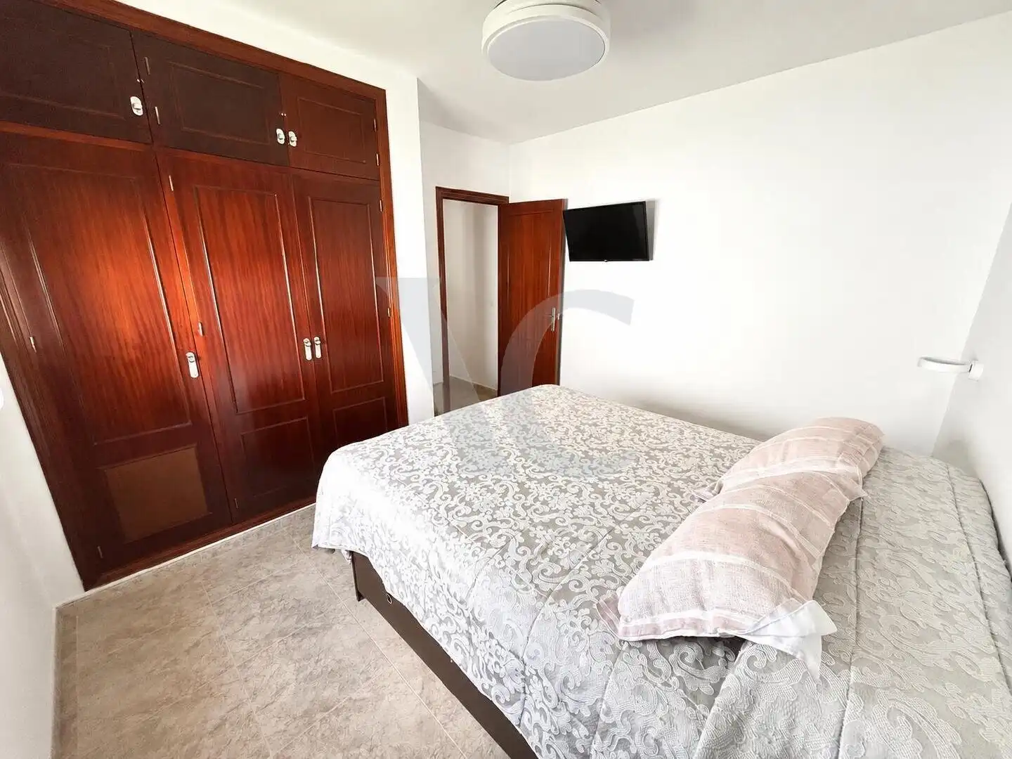 Bedroom of Houses for sale in Chiclana de la Frontera