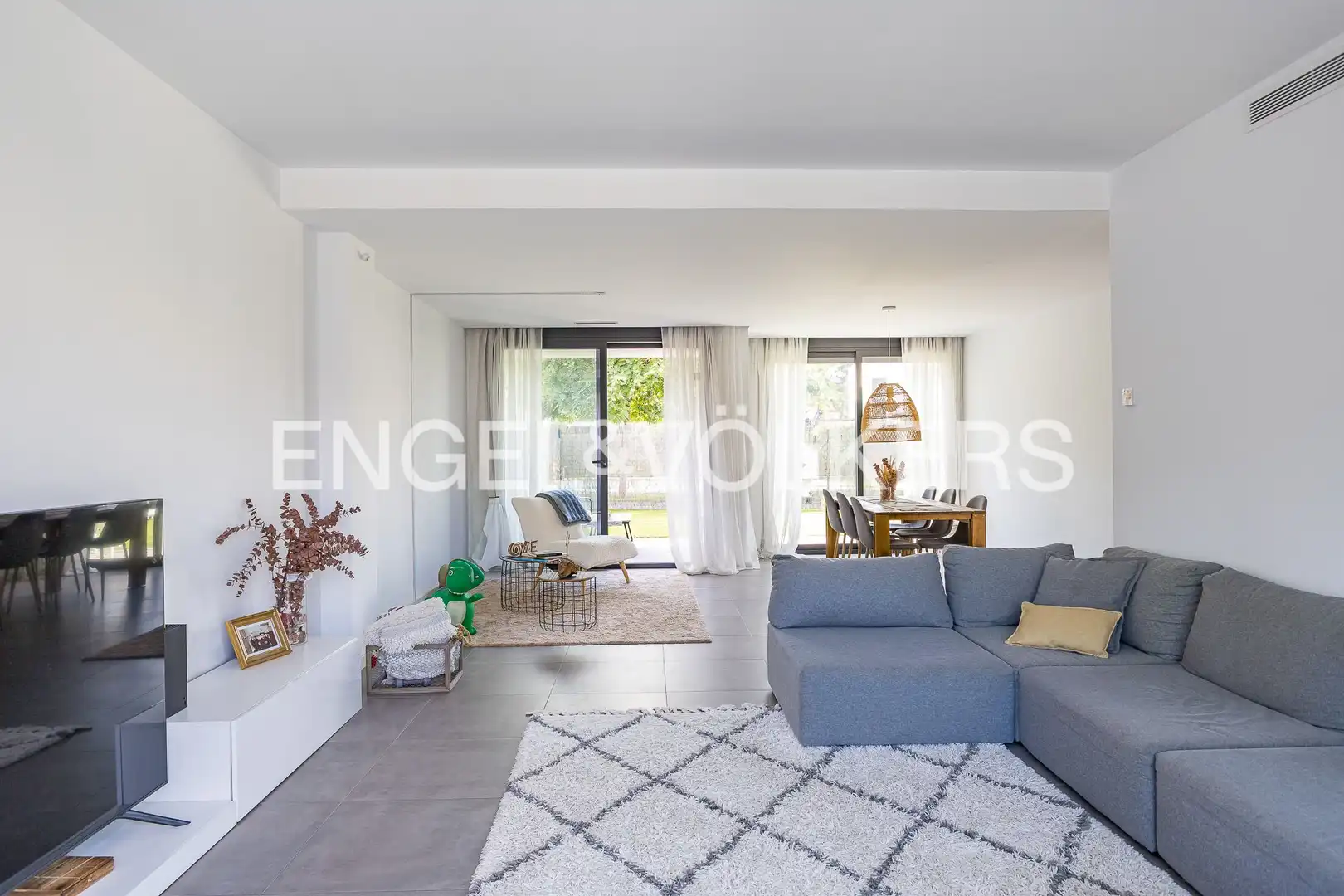 Living room of Detached homes for sale in El Vendrell  with Air Conditioner, Heating and Private garden