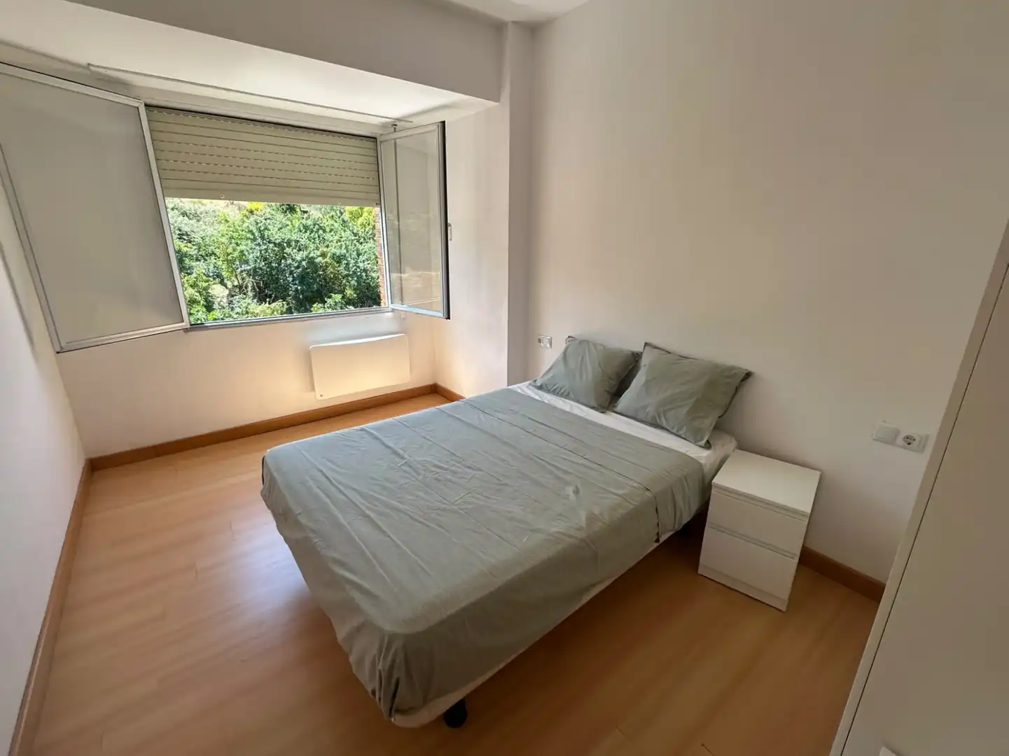 Schlafzimmer von Wohnung zur Miete in Cenicero mit Heizung und Terrasse