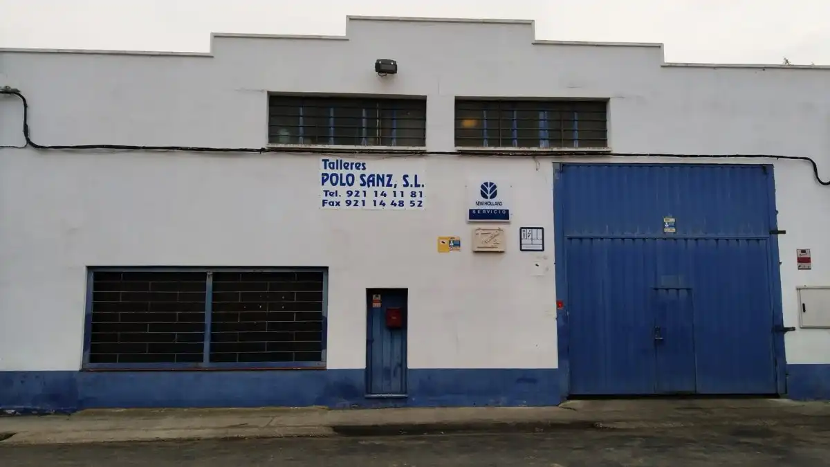 Nave industrial en venta en Calle CAMINO CEMENTERIO, 7, Cuéllar