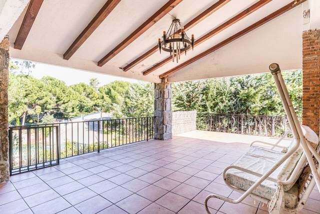 Casa-chalet en Venta en Pino Alto - Navarredonda