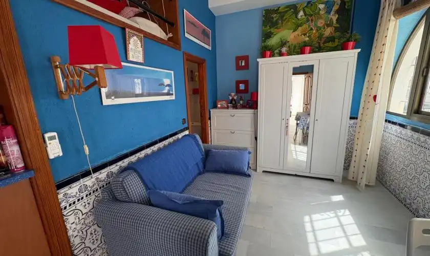 Sala d'estar de Estudi en venda en Carboneras amb Aire condicionat, Moblat i Rentadora