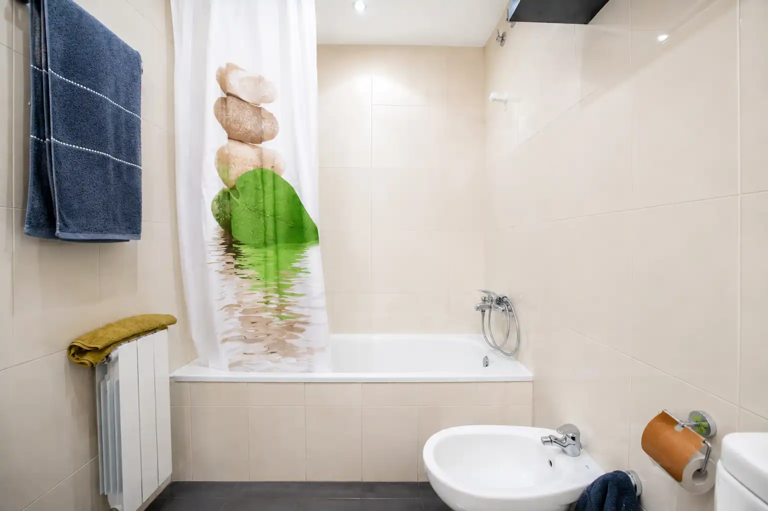 Baño de Piso en venta en Badalona con Aire acondicionado y Calefacción