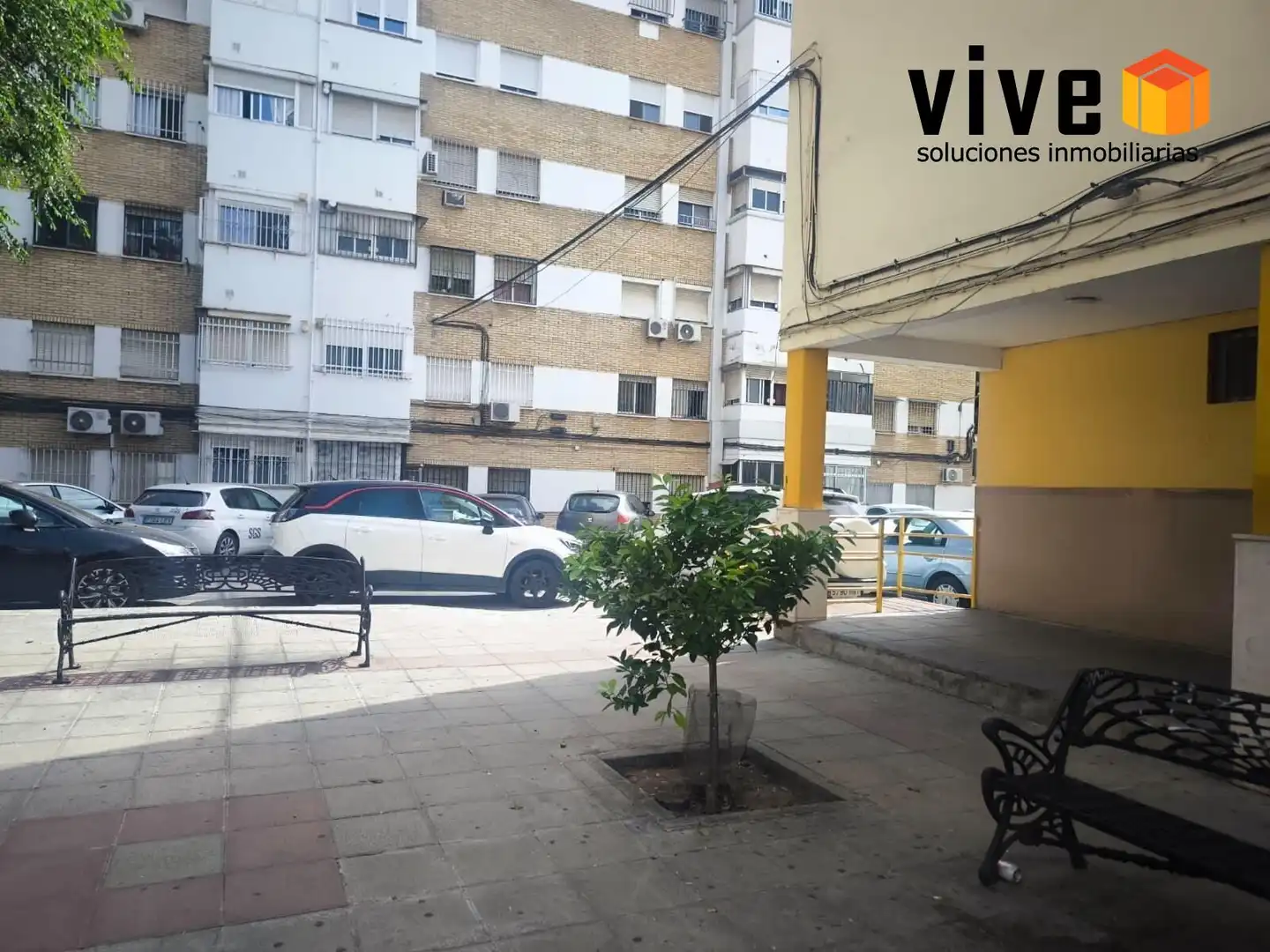 Parking of Flat for sale in Sevilla  with Air Conditioner, Terrace and Furnished