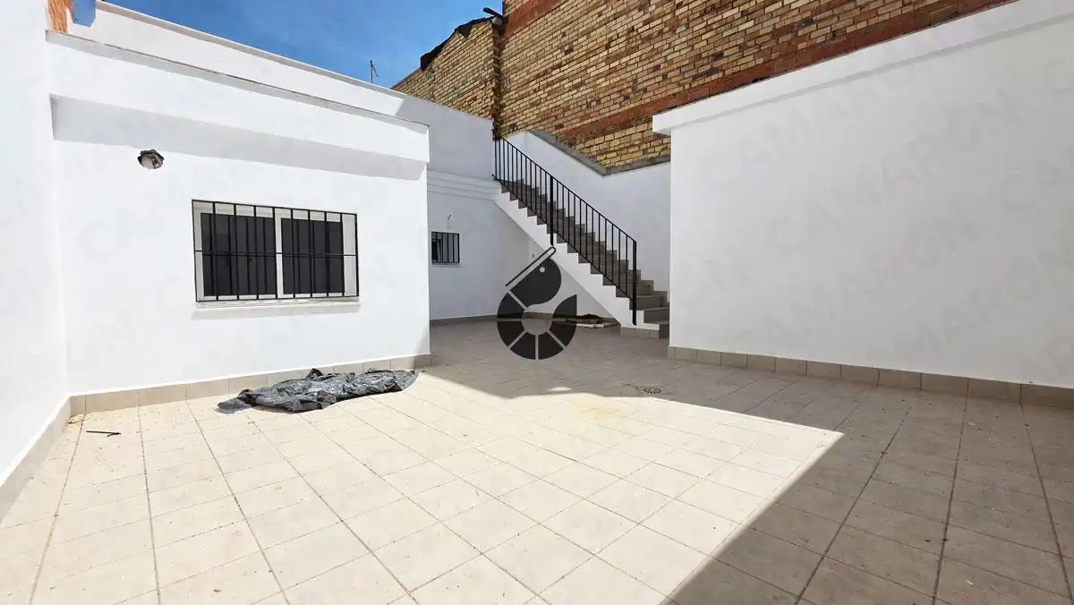 Casa o xalet en venda en La Puebla del Río amb Aire condicionat i Traster