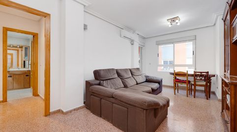 Foto 2 de Piso en venta en Calle Zoa, Antonio Machado, Torrevieja