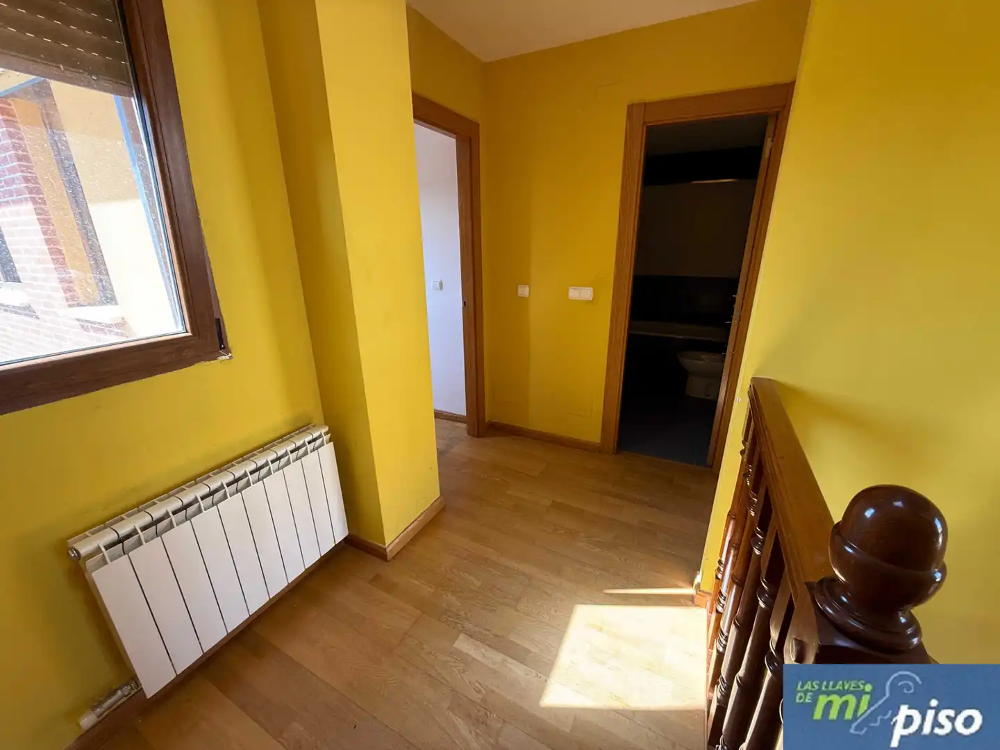 Casa adosada en venda en Corcos amb Calefacció, Jardí privat i Parquet