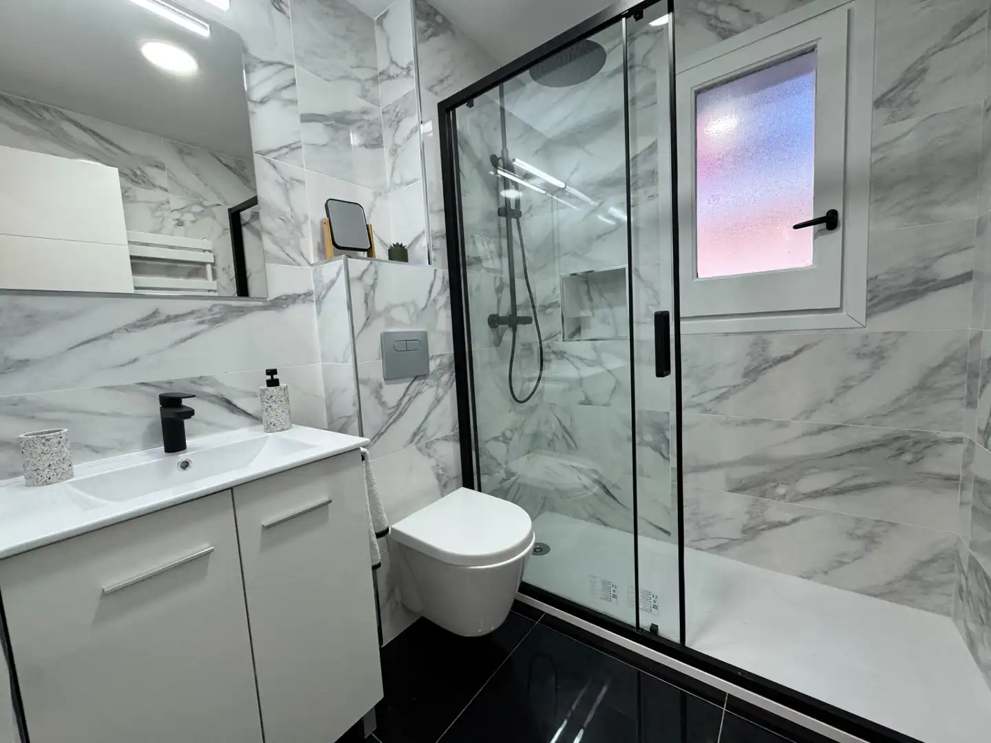 Bathroom of Flat for sale in Encamp  with Heating, Terrace and Furnished