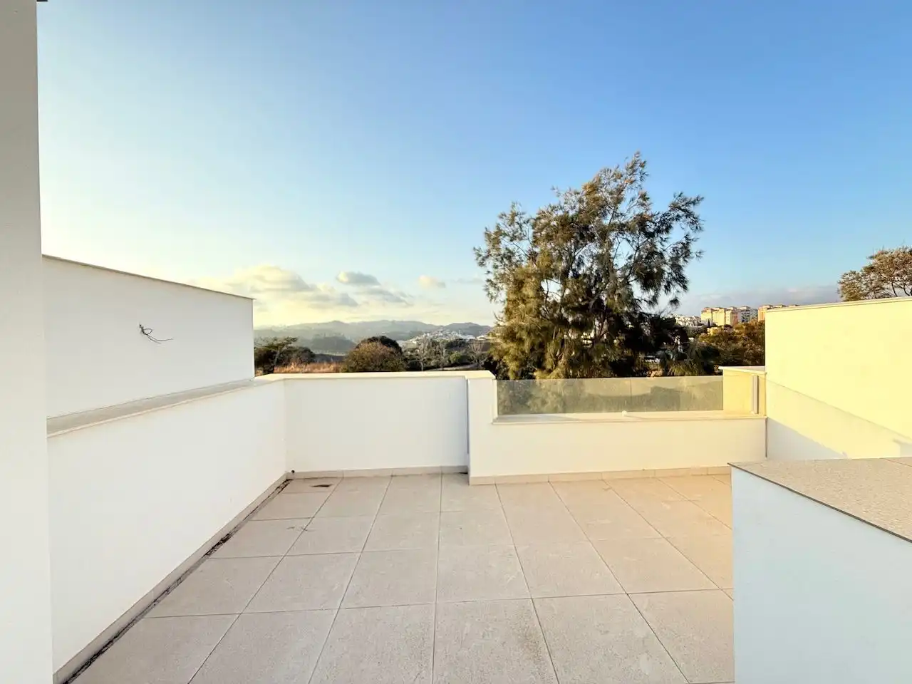 Terraza de Casa adosada en venta en Vélez-Málaga con Jardín privado y Piscina comunitaria