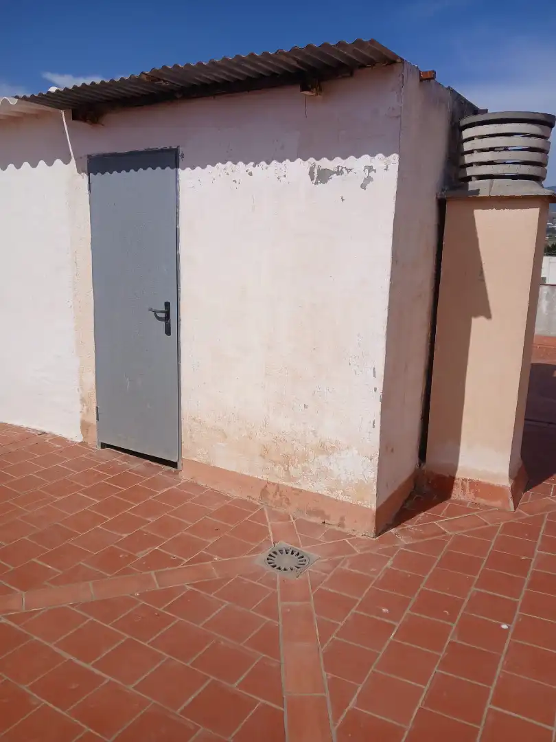 Piso en venta en Motril con Aire acondicionado, Trastero y Amueblado