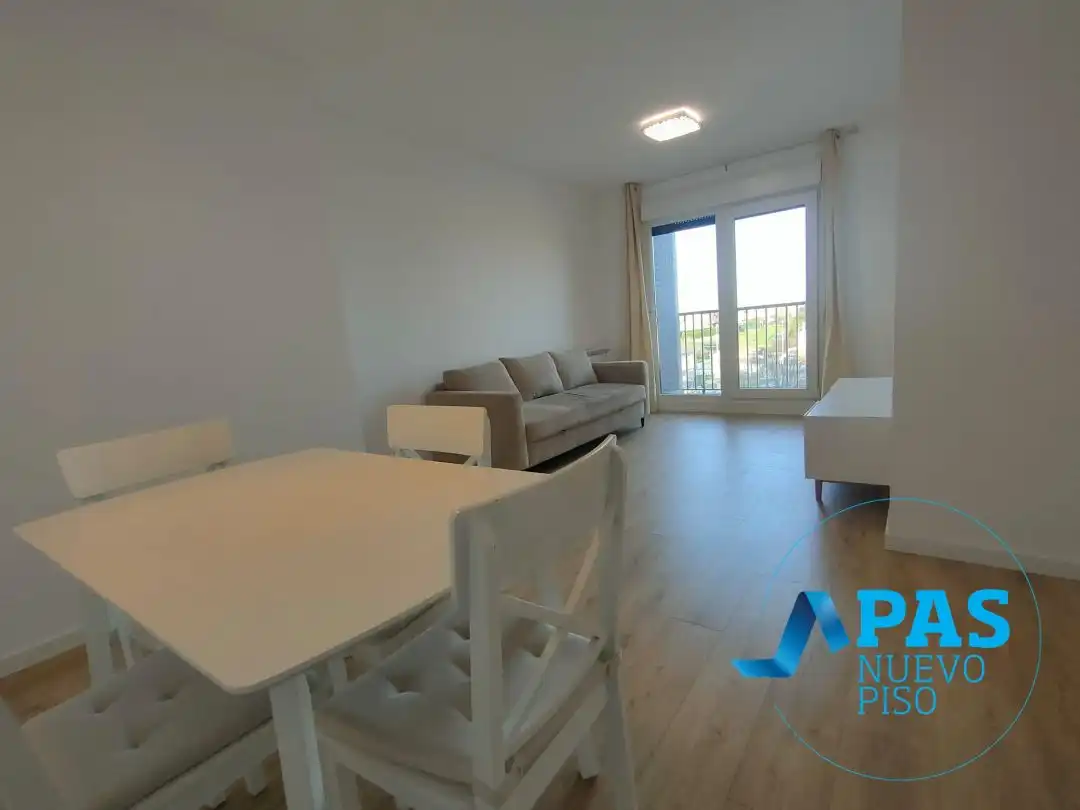 Piso con terraza en alquiler en Soto de la Marina, imagen 11